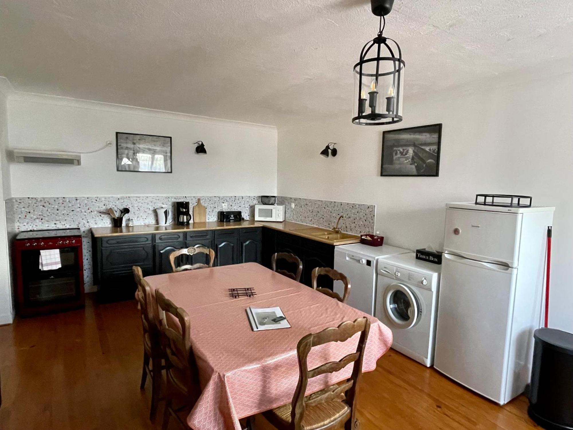 Gite Omaha 3 Etoiles - La Ferme Delaunay Saint-Come-du-Mont 外观 照片